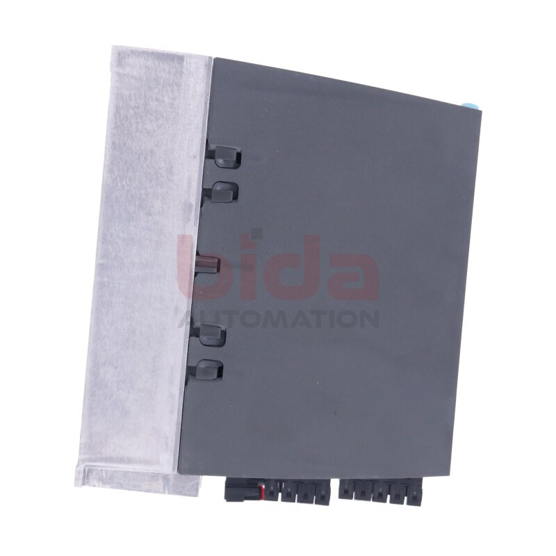 Siemens 6SL3210-1PE13-2AL1 / 6SL3 210-1PE13-2AL1 Frequenzumrichter / Frequency Converter  380-480V 4,1A
