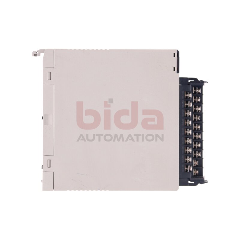 Omron C200H-OC226N Ausgangsmodul / Output Module 250VDC 24A 2A