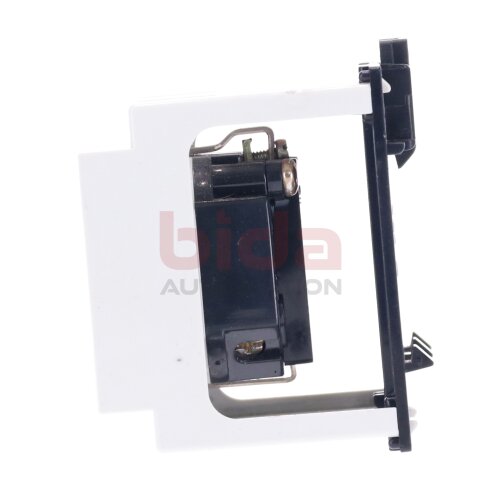 Vimar USA-2P Steckdose / Socket 230V