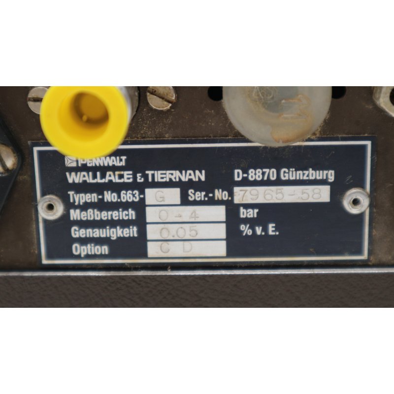 Wallace &amp; Tiernan Diptron 3 663-G Digital Druckmessger&auml;t pressure monitor