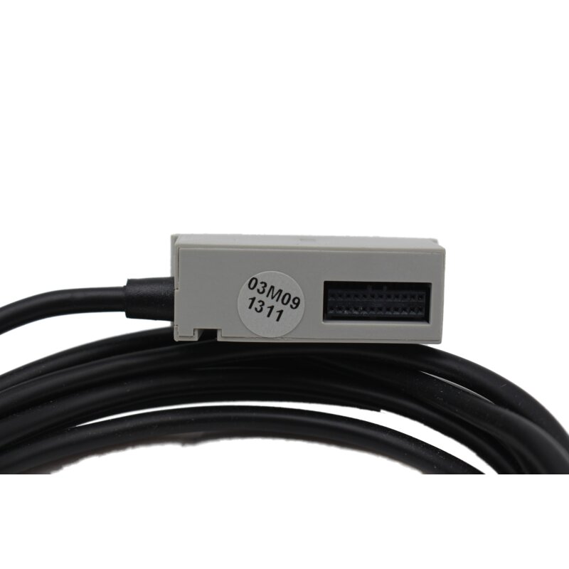 Allen Bradley 1760-CBL-2M Verbindungskabel Connecting cable