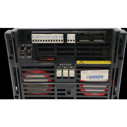 Telemecanique Altivar 5 ATV45U40 Frequenzumrichter frequency converter 4kW