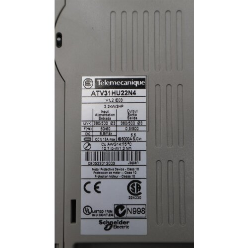 Telemecanique ATV31HU22N4 Frequenzumrichter Frequency converter