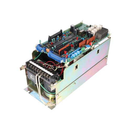 Berriola / Yaskawa Electric CACR-SR10BB1BF-B Servo Controller Steuerung