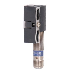 Telemecanique XS2M12PA370D Induktiver Nährungssensor...