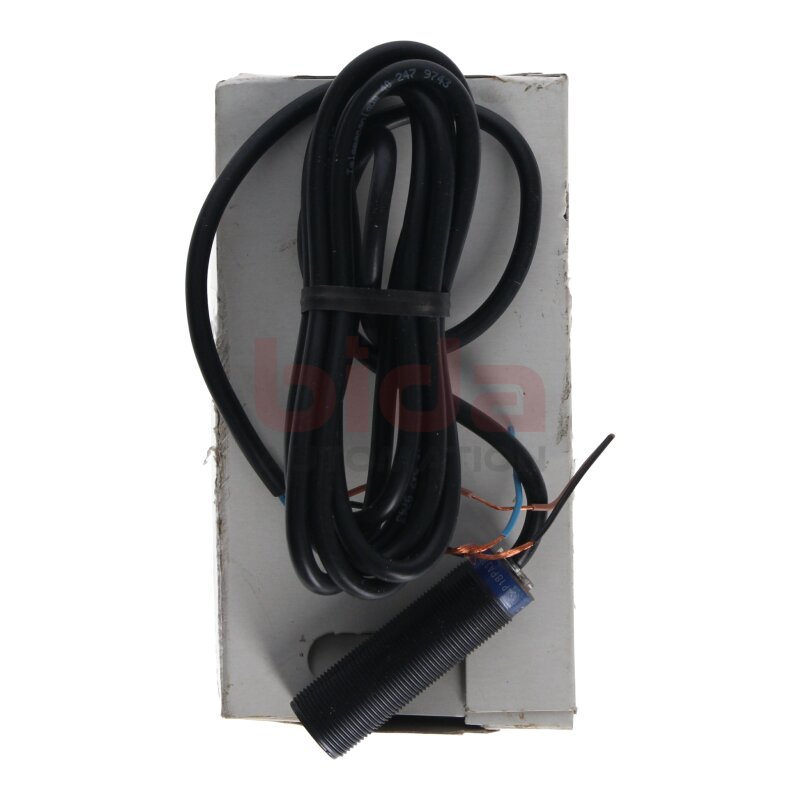 Telemecanique XS4P18PA370 Induktiver N&auml;herungsschalter Inductive Proximity Switch