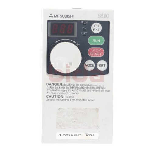Mitsubishi FR-S520S-0. 2K-EC Frequenzumrichter Frequency Converter 200-240V
