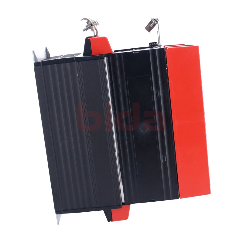 SEW MDX61B0110-5A3-4-00 + MDX60A0110-5A3-4-00 Applikations-Umrichter Application inverter