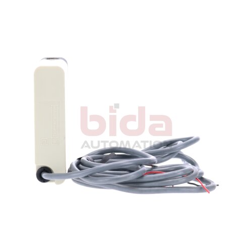 Telemecanique XUG-F04631 N&auml;hrungssensor Proximity Sensor 220-240 V 48-62Hz