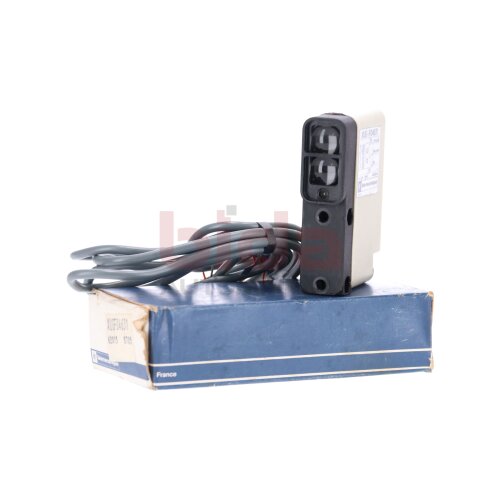 Telemecanique XUG-F04631 N&auml;hrungssensor Proximity Sensor 220-240 V 48-62Hz
