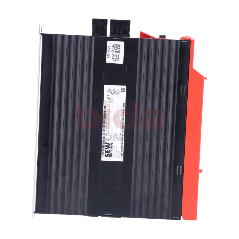 SEW MDX61B0008-5A3-4-00/DER11B  Frequenzumrichter / Frequency Converter 3x380-500V