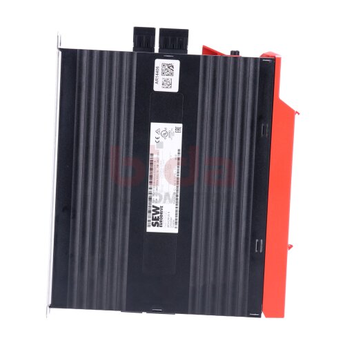 SEW MDX61B0008-5A3-4-00/DER11B  Frequenzumrichter / Frequency Converter 3x380-500V