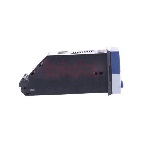 Jumo 702041/88-888-000-23/210 Temperaturregler / Temperature Regulator  110-240V 3A 250VAC